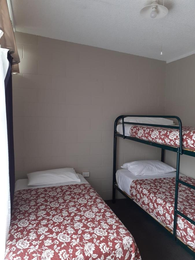Paeroa Rail Trail Motel Екстер'єр фото